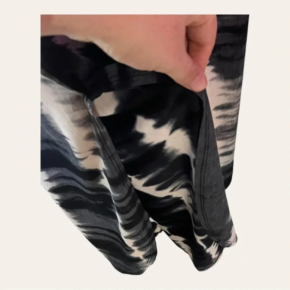 0441W. HEIMISH USA TIEDYE MAXI LENGTH DRESS SIZE SMALL ROUND BOTTOM WITH SLITS - Picture 9 of 12